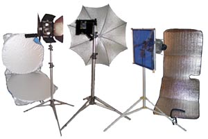 group photo of everything included in this Lowel camera kit.